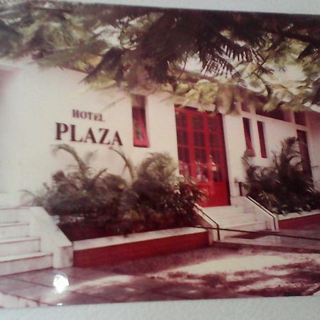 Hotel Plaza -Booking For Foreign Tourist- 贾尔冈 外观 照片
